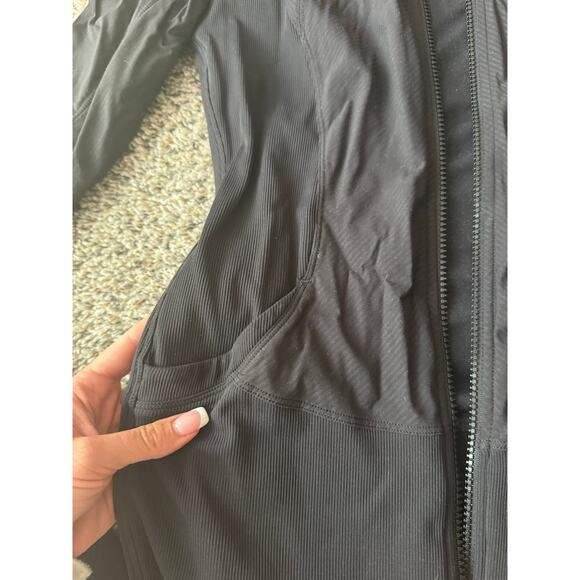 Lululemon In Flux Jacket Black Size 6 - Picture 9 of 11